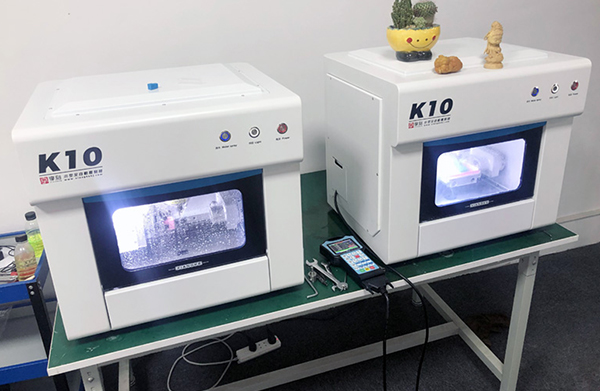 用什么自動雕刻機雕刻工藝品？-玉鼎玉石雕刻機